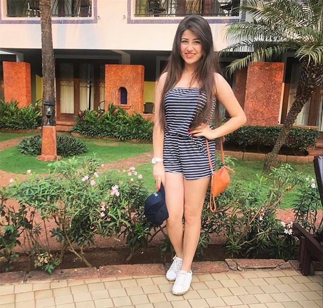 Instagram-aditi_bhatia4