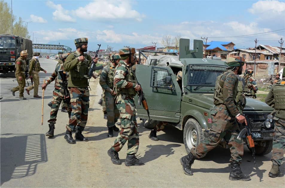 Militant attack in Srinagar