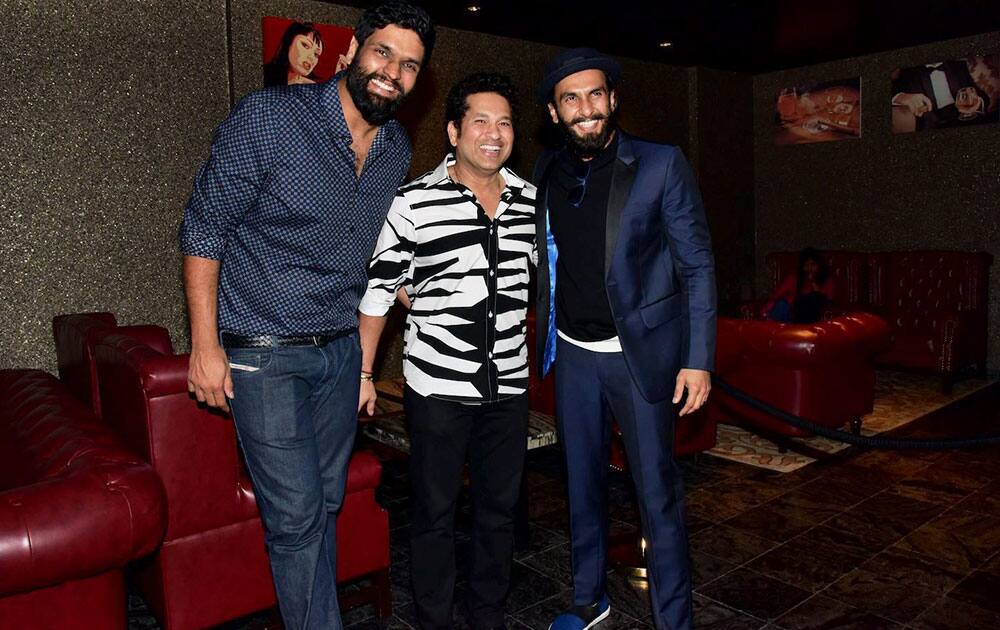 Sachin Tendulkar and Ranveer Singh at the birthday bash of Ravi Bhagchandka