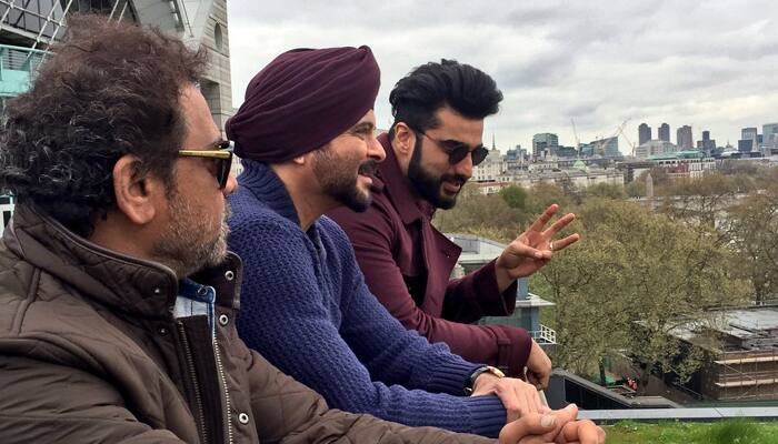 Anil Kapoor&#039;s team &#039;Mubarakan&#039; takes celebrations up a notch! - Watch