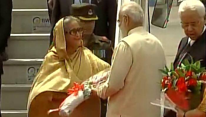 PM Narendra Modi travels on Delhi roads in normal traffic, receives Sheikh Hasina at Delhi airport 