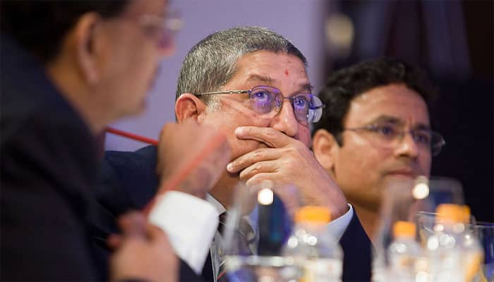 BCCI &#039;SGM&#039; adjourned as COA seeks Supreme Court inputs; N Srinivasan attends meeting