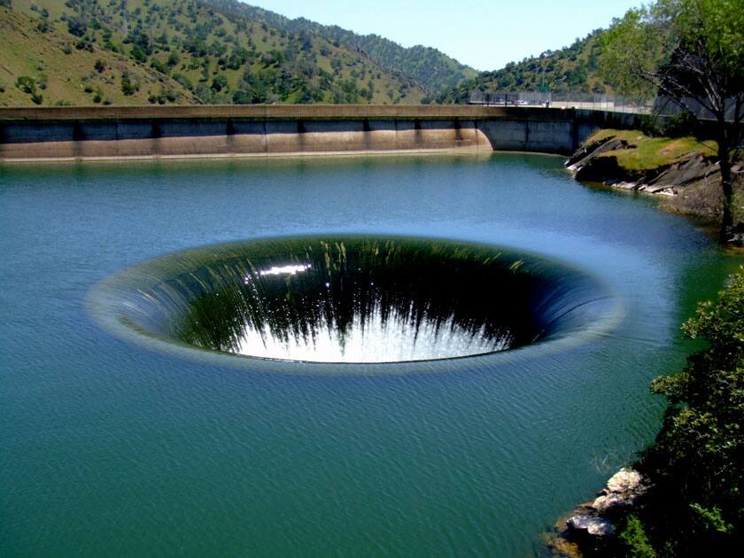 Monticello Dam