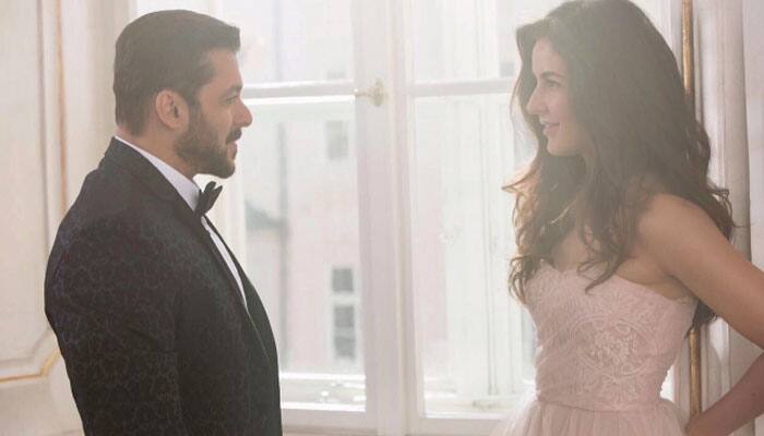 Salman Khan and Katrina Kaif&#039;s chemistry in Splash video will give you major vibes of what to expect from &#039;Tiger Zinda Hai&#039;! 