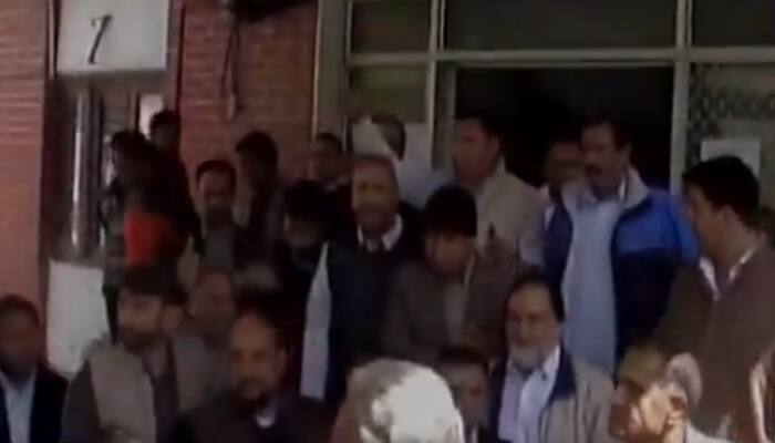 &#039;Indian democracy murdabad&#039; slogan raised by National Conference and Congress members in J&amp;K&#039;s Anantnag - Know why