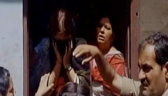 Meerut: ​Hindu Yuva Vahini thrashes Muslim boy for `romancing` with Hindu girl, alleges &#039;love jihad&#039;