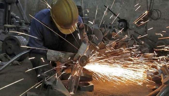 Double whammy for India&#039;s economy: Industrial output contracts 1.2% in February; inflation rises to 3.81% in March