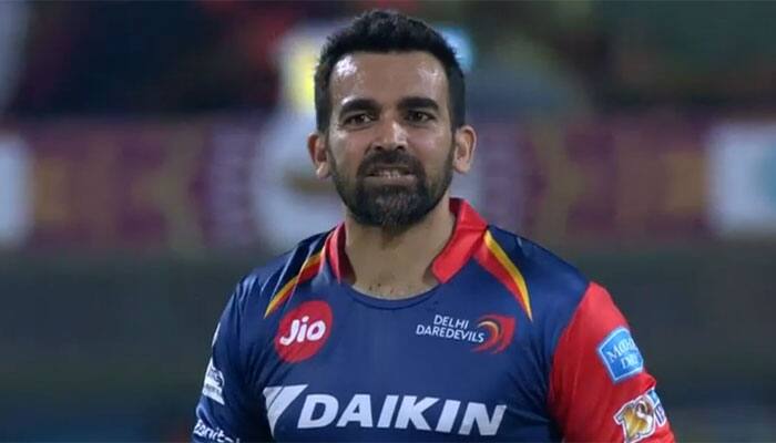 IPL 2017: Delhi skipper Zaheer Khan destroys Steve Smith-less Pune with vintage performance — MUST WATCH