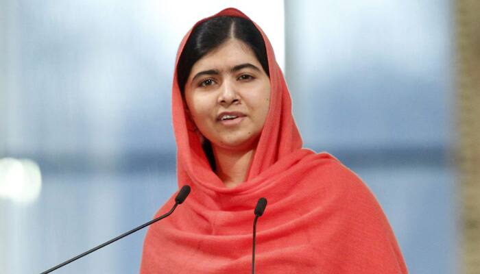 Malala receives Canadian citizenship