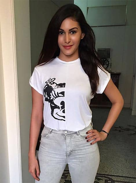 Instagram-amyradastur93