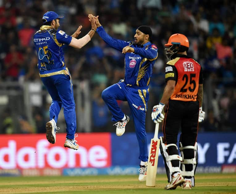 Mumbai Indians Vs Sunrisers Hyderabad