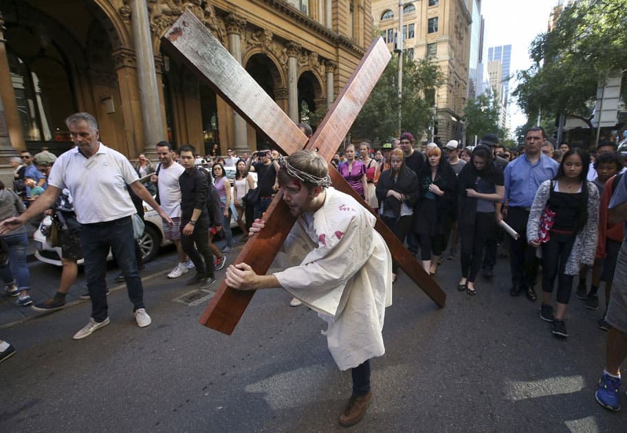 cross procession on Good Friday