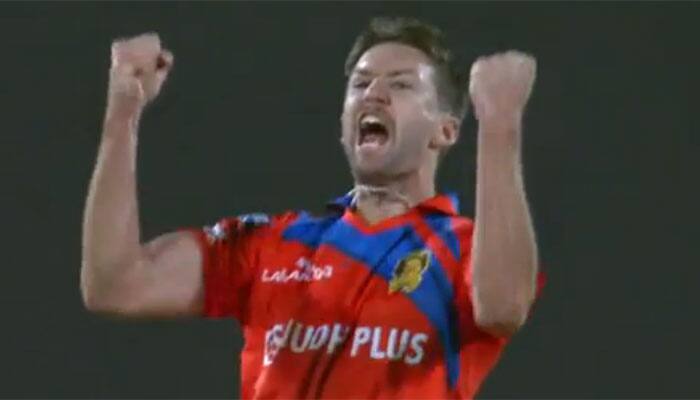 Day of hat-tricks: Debutants Samuel Badree, Andrew Tye DESTROY batsmen for fun in IPL — VIDEOS INSIDE