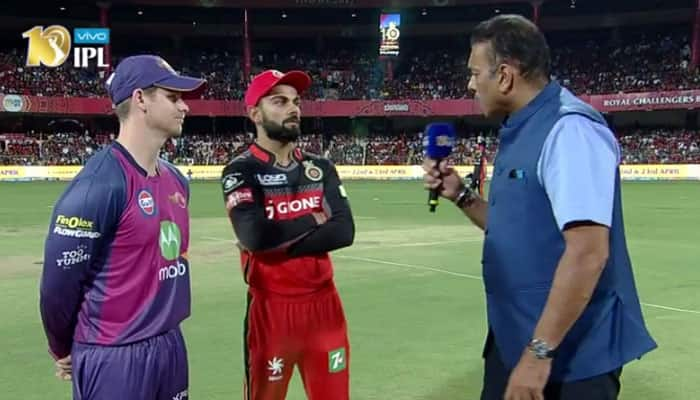 IPL 2017, RCB vs RPS: Brilliant Ravi Shastri plays peacemaker&#039;s role to perfection at Virat Kohli-Steve Smith toss — WATCH