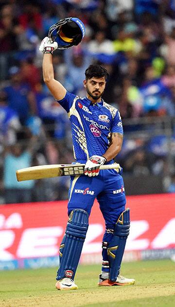 Nitish Rana celebrate his half century during the IPL match