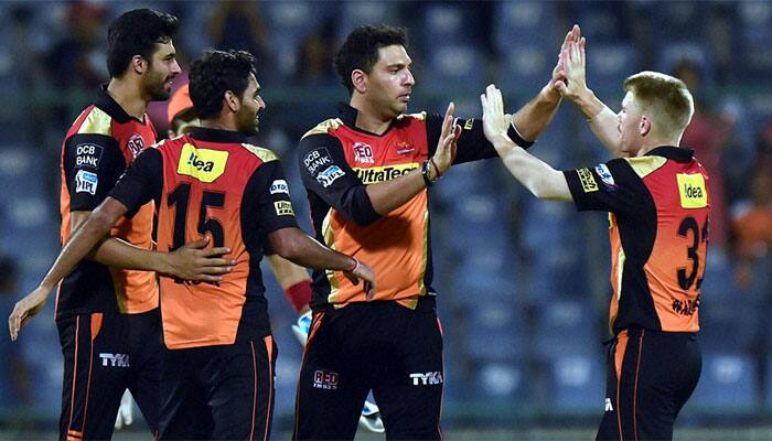 IPL 2017, SRH vs KXIP: Bhuvneshwar Kumar&#039;s five-wicket haul overshadows Manan Vohra&#039;s 95 as Hyderabad seal thrilling win