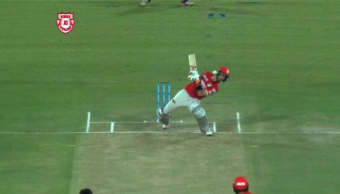 KXIP vs MI: Jasprit Bumrah fires an &#039;unpickable&#039; delivery into Glenn Maxwell – Watch Video