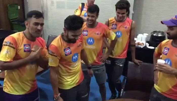 MS Dhoni doesn&#039;t spare Ankit Sharma in birthday celebration with Rising Pune Supergiant teammates – Watch Video