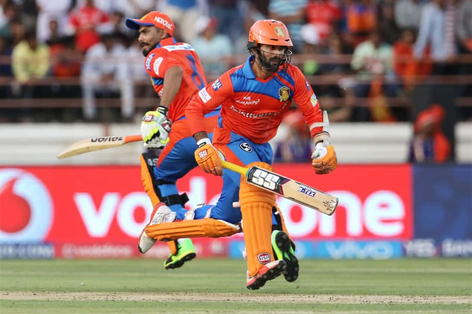 Gujarat Lions VS Kings XI Punjab