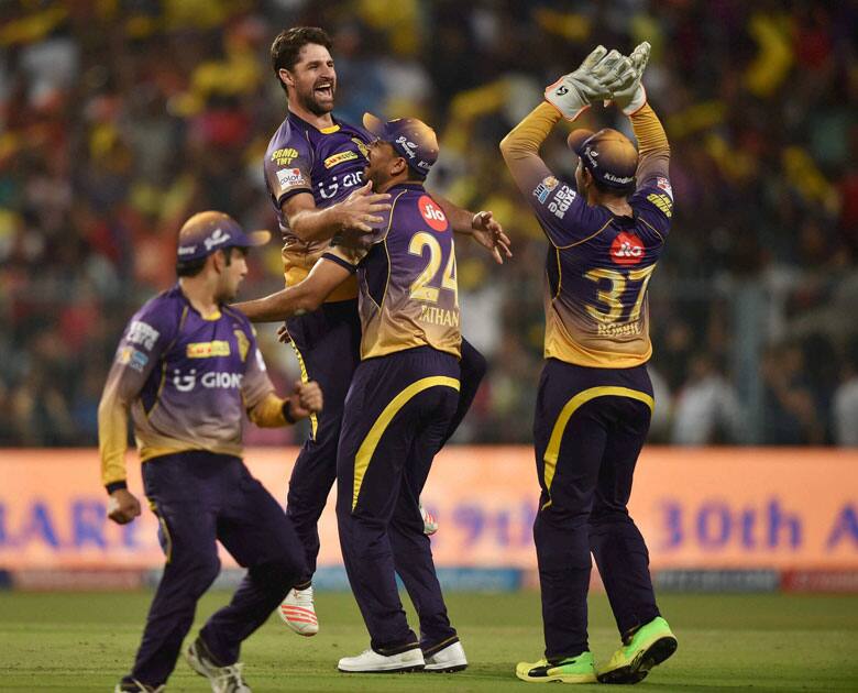 Kolkata Knight Riders VS Royal Challengers Bangalore