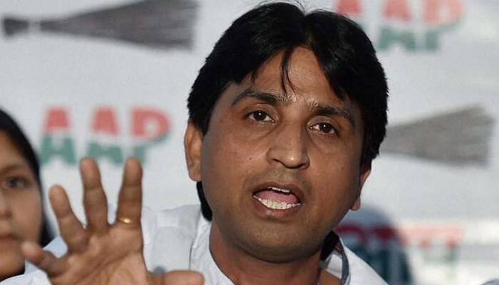 After repeated poll debacles, AAP leader Kumar Vishwas asks party to ponder on leadership change