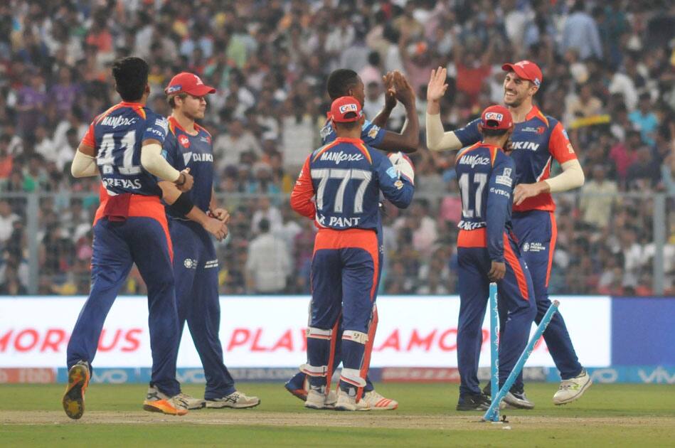 Delhi Daredevils celebrate fall of a wicket