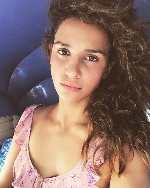 Instagram-aishasharma25