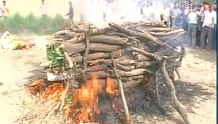 After Yogi Adityanath&#039;s phone call, family performs last rites of BSF martyr Prem Sagar