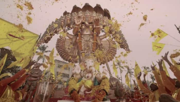 Sarkar 3: Ganpati Aarti by Amitabh Bachchan is powerful and UNMISSABLE! 