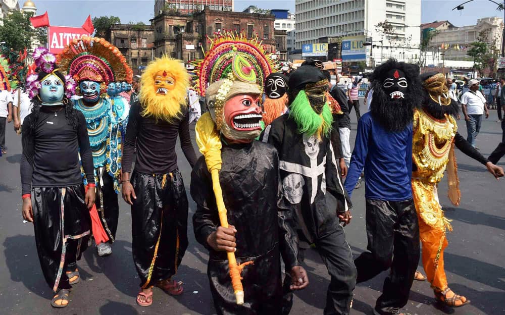 AITUC activists protest in Kolkata