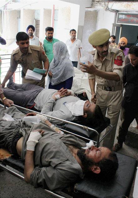 Accident injured in Jammu Accident injured in Jammu