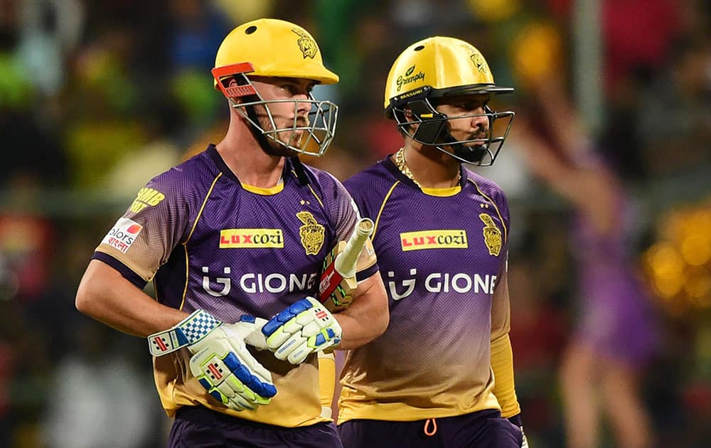 Sunil Narine and Chris Lynn during the IPL match