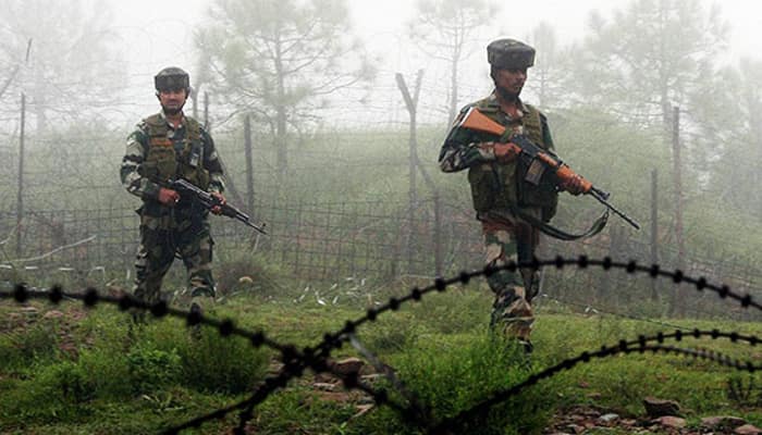 Indian and Pakistani Army trade fire along LoC in Jammu and Kashmir