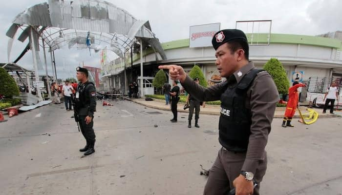 Car bomb wounds 60 at supermarket in southern Thailand