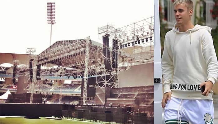 Bieber mania: Fans go crazy as gates open for Justin&#039;s maiden India concert! - Watch