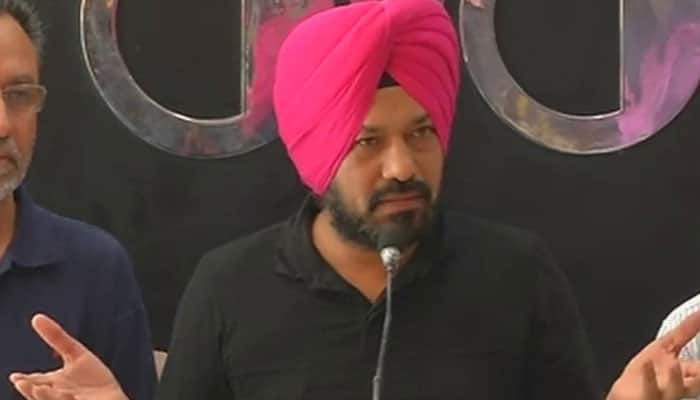 Gurpreet Singh Ghuggi quits AAP after Bhagwant Mann made party&#039;s Punjab chief