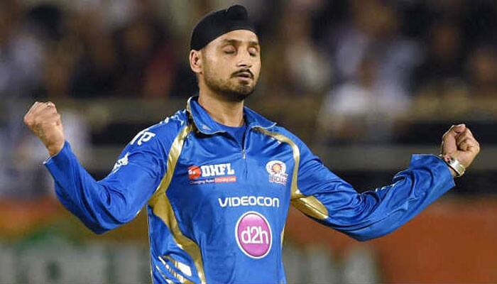 IPL 2017, MI vs KXIP: Harbhajan Singh lashes out at ...