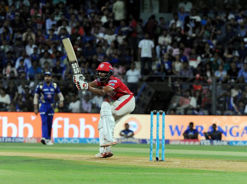 Wriddhiman Saha of Kings XI Punjab in action