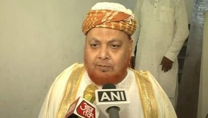 Shahi Imam Maulana Barkati, who got booked for using &#039;lal batti&#039;, attacks PM Narendra Modi, RSS