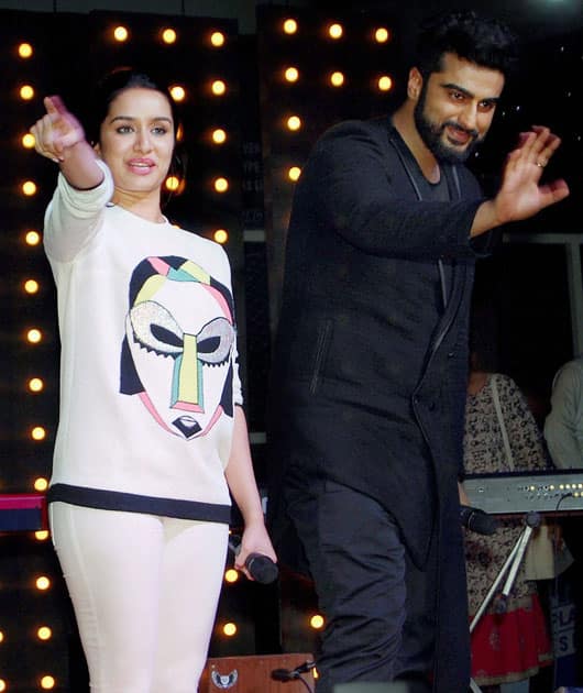 Arjun Kapoor and Shraddha Kapoor promote Half Girl