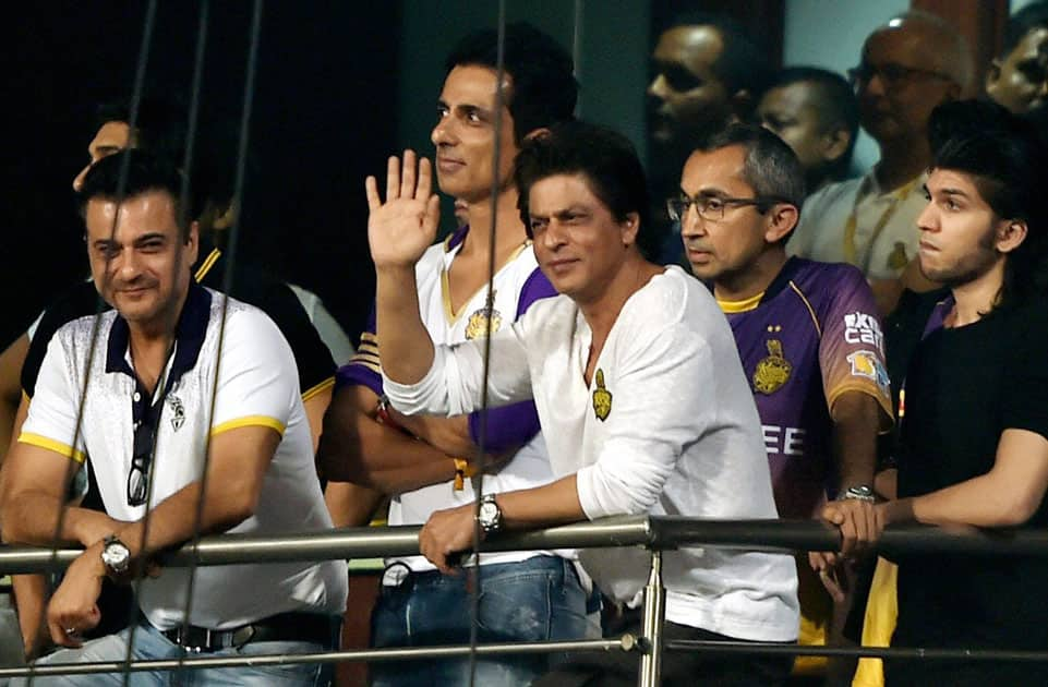 KKR co-owner Shahrukh Khan greets his fans