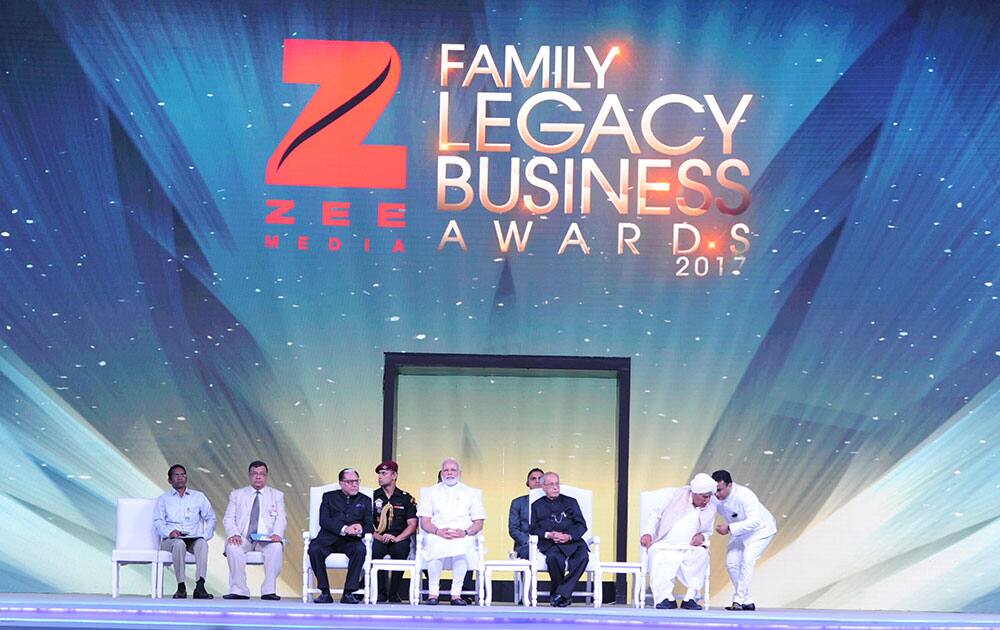 Essel Group Celebrates 90 Years News Zee News