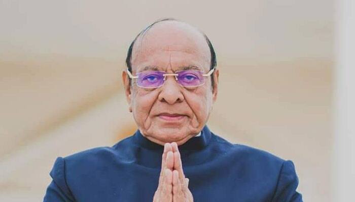 After unfollowing Rahul Gandhi on Twitter, Shankersinh Vaghela says he isn&#039;t joining BJP