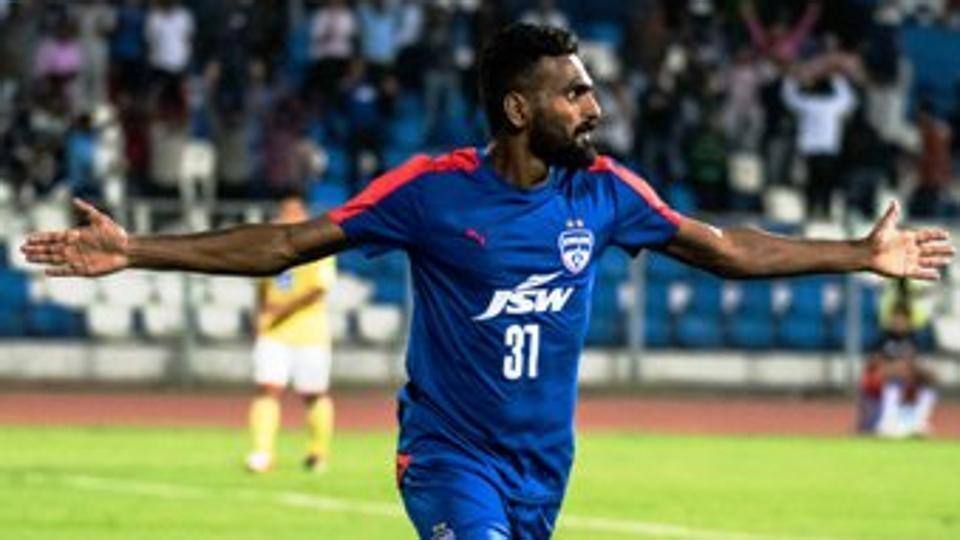 CK Vineeth, Indian footballer, sacked from job due to low attendance