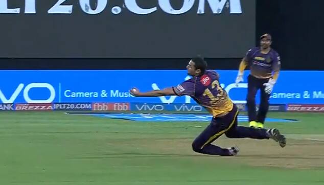 WATCH: Nathan Coulter-Nile marks a come-back with superb one-handed blinder to dismiss Chris Jordan in IPL 2017 Eliminator