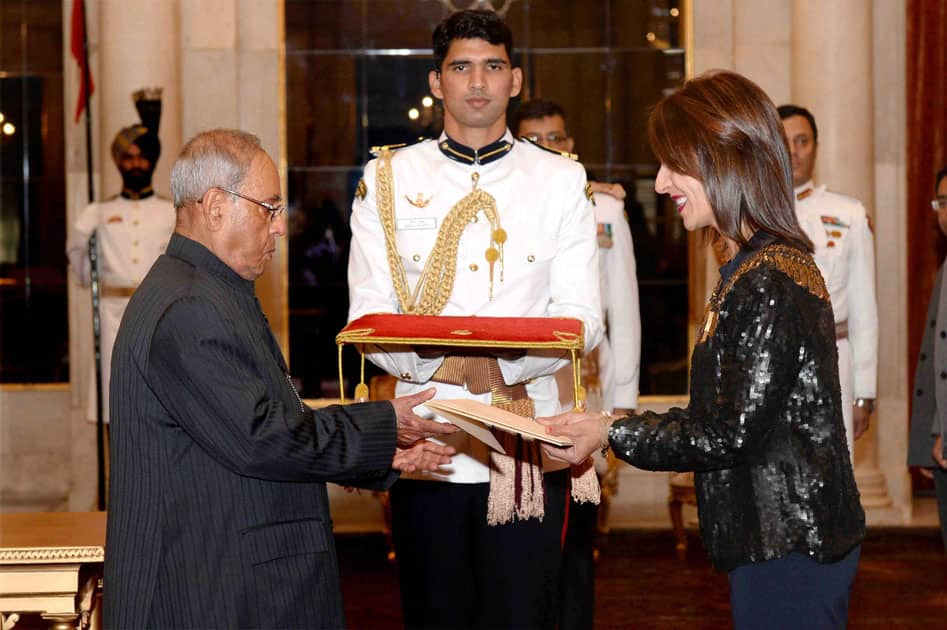 Ambassador-designate of Costa Rica presents her credentials