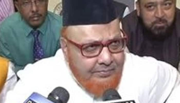 Imam Barkati assaulted at Kolkata mosque, stopped by protestors from performing namaz