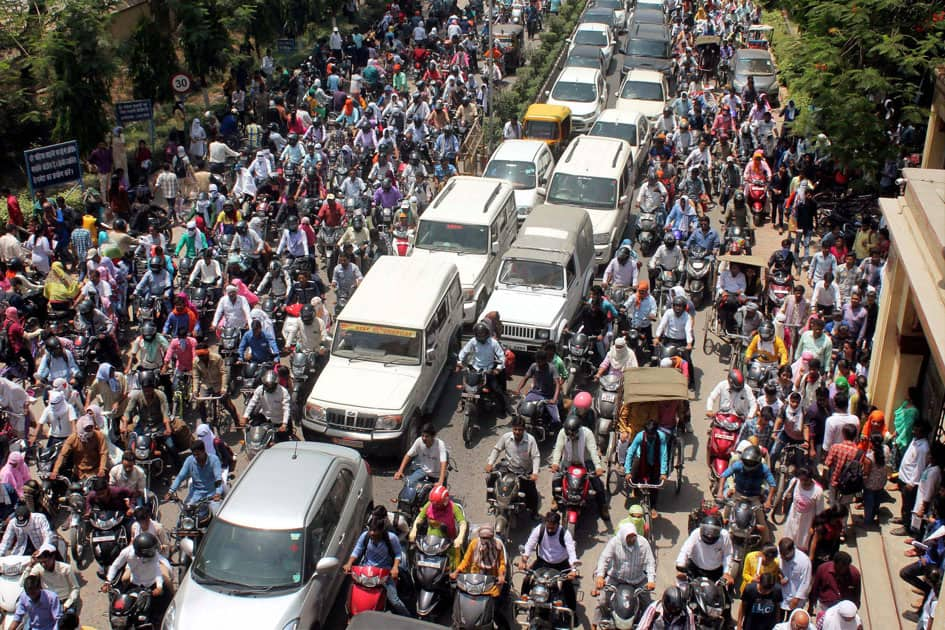 Traffic chaos in Varanasi