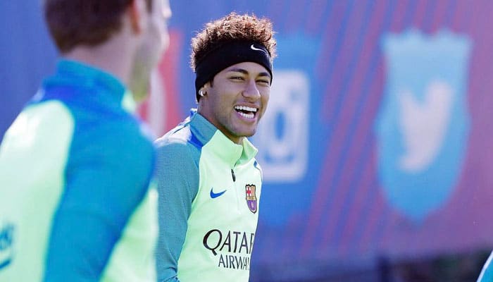 Manchester United and Manchester City to battle for Barcelona&#039;s Neymar