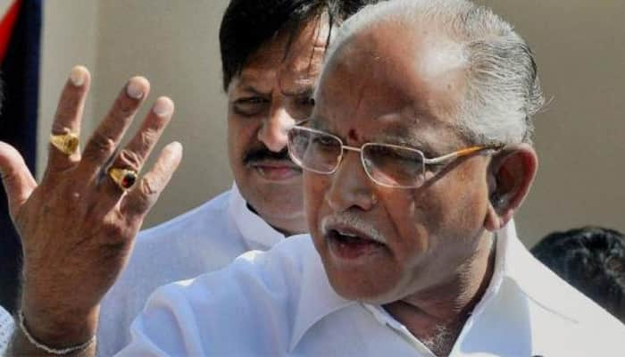 Karnataka BJP chief BS Yeddyurappa triggers controversy over eating &#039;hotel food&#039; at Dalit&#039;s house, family files complaint